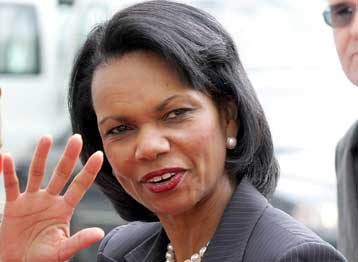 Περιοδεία Ράις στη Μέση Ανατολή με βολές κατά του Ιράν