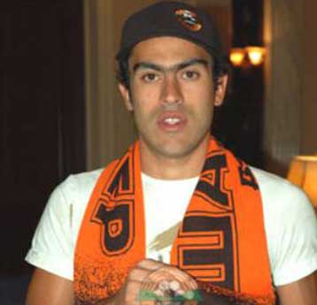 «Για τους διοικούντες τα λεφτά είναι πάνω απ όλα» δηλώνει καυστικά ο Νέρι Καστίγιο