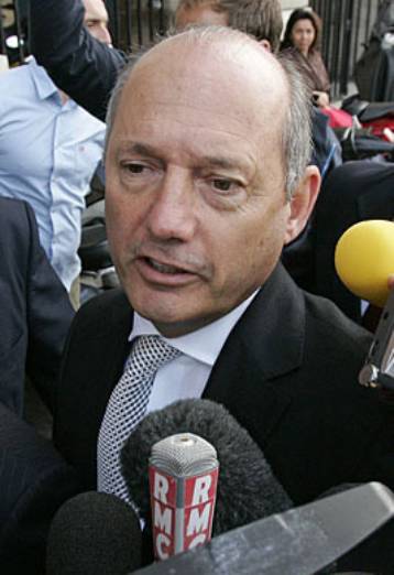 Η McLaren κατηγορεί τη Ferrari για νίκη του Ραϊκόνεν με παράνομο μονοθέσιο