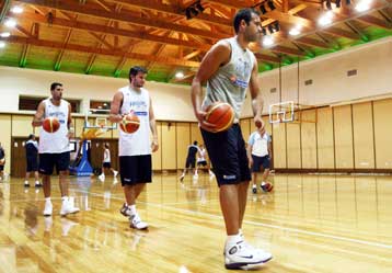 Στόχος για τον Ανδρέα Γλυνιαδάκη η διεκδίκηση ενός μεταλλίου στο Ευρωμπάσκετ