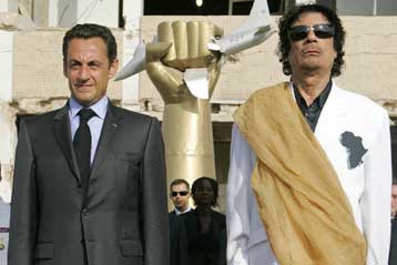 Αντιδράσεις προκαλεί η εξοπλιστική συμφωνία Γαλλίας – Λιβύης