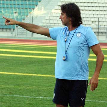 Ο Ηρακλής δέσμευσε τον Σλοβένο Γιόσε Μπένκο και «παλεύει» για τον Αργεντινό Ροσάλες