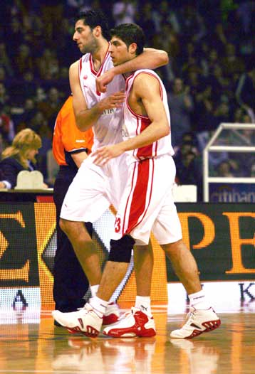 Στα χακί οι Γιάννης Μπουρούσης και Παναγιώτης Βασιλόπουλος