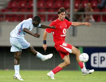 Ο Πανιώνιος πίκρανε τον Ολυμπιακό, που έκλεισε Σηφάκη