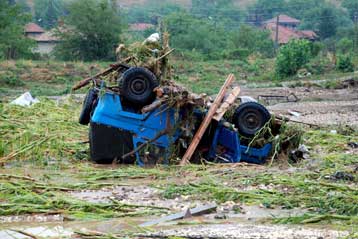 Πλημμύρες με νεκρούς και ανυπολόγιστες ζημιές πλήττουν την Βουλγαρία