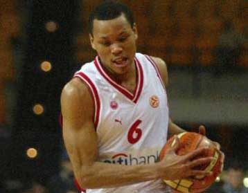 Πολύ κοντά στην Μπαρτσελόνα ο Αλεξ Ακερ