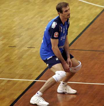 Ο Πέτρογλου συμφώνησε με την τουρκική Ζιραάτ