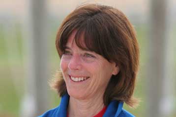 Αναχωρεί το Endeavour με μέλος πληρώματος μία δασκάλα