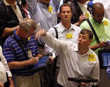 Το πετρέλαιο κατρακυλά κάτω από τα 72 δολάρια