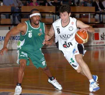 Τριετές συμβόλαιο με την Ολυμπιάδα Πατρών υπέγραψε ο Γιώργος Πετρόπουλος