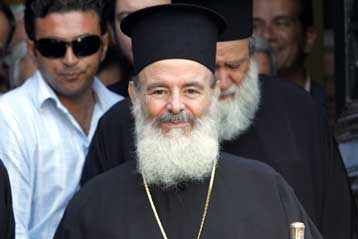 Ο Αρχιεπίσκοπος γνωρίζει την ημερομηνία των εκλογών, υποστηρίζει ο Στ.Παπαθεμελής