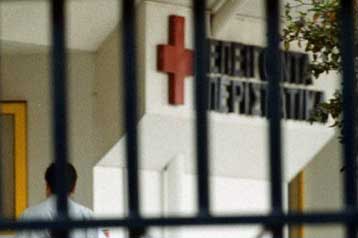 Δραματικές ελλείψεις στα νοσοκομεία λόγω θερινών αδειών των γιατρών