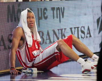 Στην Μπαρτσελόνα θα αγωνίζεται για τα επόμενα δύο χρόνια ο Ακερ