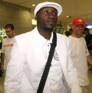 Ο Ολυμπιακός τα βρήκε με ΠΣΖ για Ροντρίγκεζ, υπέγραψε ο Λούα Λούα