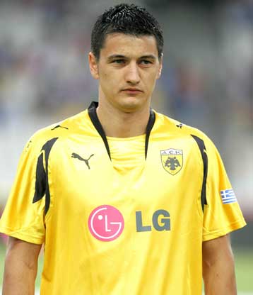 Ο Βλάνταν Ίβιτς θα ξαναγύριζε στην ΑΕΚ εάν έφευγε ο Φερέρ