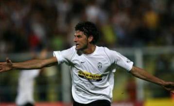 Η Γιουβέντους συνέτριψε την Ρόμα με 5-2, η Αλκμαρ νίκησε την Ίντερ