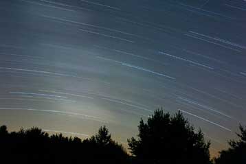 Κορυφώνεται η εντυπωσιακή «βροχή» των Περσειδών