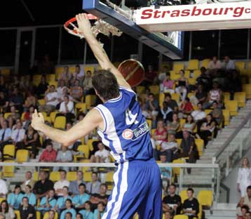 «Καμπανάκι» για την Εθνική η βαριά ήττα 93-62 στο φιλικό με τη Σερβία