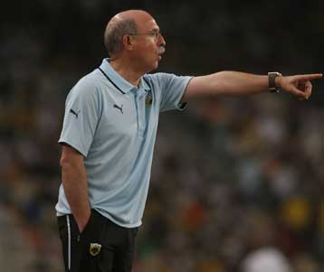 Τελικοί για την ΑΕΚ τα δύο παιχνίδια με τη Σεβίλη, λέει ο Φερέρ