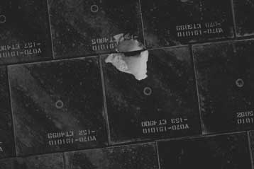 Η NASA εξετάζει τρόπους αντιμετώπισης της ζημιάς στο Endeavour