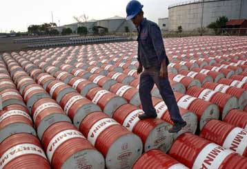 Στα 87 εκατομμύρια βαρέλια θα φτάσει η ημερήσια ζήτηση πετρελαίου το 2008