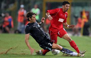 Στο 1-1 έμεινε η Λάτσιο με τη Ντιναμό Βουκουρεστίου, άνετη νίκη με 3-0 για τη Βαλένθια