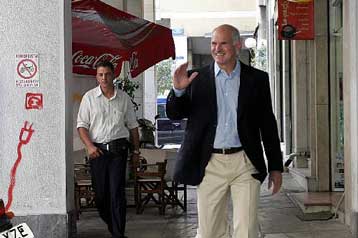 Στο «φουλ» οι προεκλογικές μηχανές στο ΠΑΣΟΚ για κάλπες – εξπρές