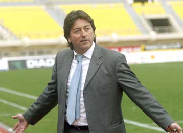 Ανακοίνωση Ηρακλή κατά Βλάχου με αιχμές για… μπράβους