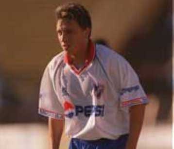 Τον Βολιβιανό επιτελικό μέσο Λίμπεργκ Γκουτιέρες φέρνει ο Αρης