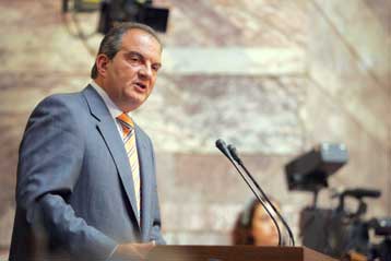 Ισχυρή λαϊκή εντολή για τις αλλαγές ζήτησε ο Κ.Καραμανλής