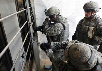 Την εφαρμογή σχεδίου επιστροφής στρατευμάτων από το Ιράκ εξετάζει ο Λευκός Οίκος