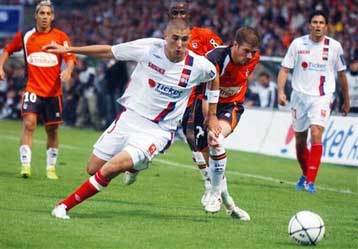 Στην κορυφή η Λοριάν νικώντας τη Λιόν, εκτός έδρας νίκη της Μονακό