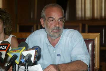 Τις θέσεις του ΣΥΝ για την ακτοπλοΐα παρουσίασε ο Αλέκος Αλαβάνος