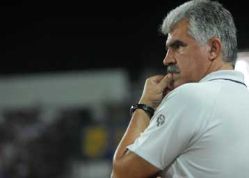 Η επιθετική δυστοκία του ΠΑΟΚ προβληματίζει τον Γιώργο Παράσχο