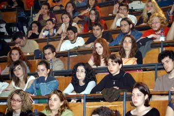 Σημαντική άνοδο των βάσεων σε ΤΕΙ του Λεκανοπεδίου δείχνουν τα πρώτα στοιχεία