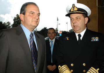 Υποψήφιους βουλευτές σε 56 περιφέρειες ανακοίνωσε η Νέα Δημοκρατία