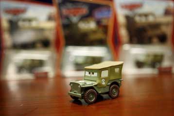 Οι συνθήκες εργασίας «υπεύθυνες» για τα επικίνδυνα παιχνίδια, λέει κινέζικη οργάνωση