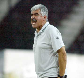 Έξι μήνες εκτός δράσης ο Αραμπατζής, και ο Σνάουτσερ απών από την πρεμιέρα