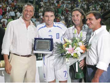 Φεύγω γεμάτος εμπειρίες, χαρές και αναμνήσεις, τονίζει ο Θοδωρής Ζαγοράκης