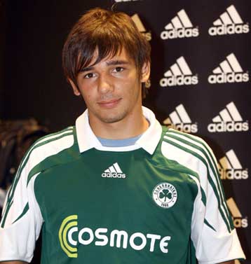 Αμφίβολος ο Νίνης για το ντέρμπι, αναμονή για ΝΝτογέ και την απόφαση για Σαλπιγγίδη