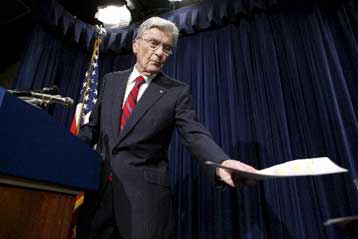 Απόσυρση από το Ιράκ ζητά από τον Μπους σημαίνων Ρεπουμπλικανός γερουσιαστής