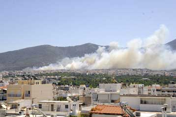 Αντιδράσεις ΚΚΕ και ΣΥΡΙΖΑ στο διάγγελμα του πρωθυπουργού
