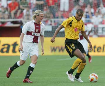 Την αναβολή του αγώνα με τη Σεβίλλη ζήτησε η ΑΕΚ λόγω των πυρκαγιών