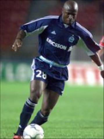 Τον Ιβοριανό επιθετικό Μπακαγιόκο ανακοίνωσε η Λάρισα