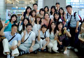 Απελευθερώνονται οι Νοτιοκορεάτες όμηροι στο Αφγανιστάν