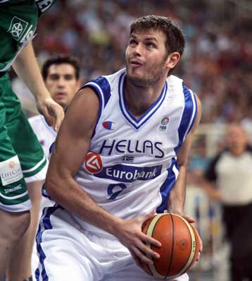 Τη συγκατάθεσή της για τη συμμετοχή του Φώτση στο Ευρωμπάσκετ έδωσε η Ντιναμό