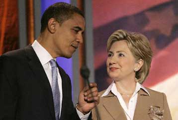 Δηλώσεις συμπάθειας για τους πυροπαθείς από Χίλαρι Κλίντον και Μπάρακ Ομπάμα