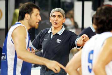 Μετριοπαθής παραμένει ο Γιαννάκης παρά την εντυπωσιακή πρόβα τζενεράλε της Εθνικής