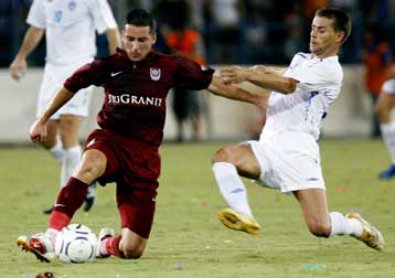 Πανηγυρισμοί για Ανόρθωση, απογοήτευση για Ομόνοια, επεισόδια στη Γένοβα