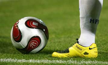 Στη σκιά των καταστροφών από τις πυρκαγιές ξεκινά το πρωτάθλημα